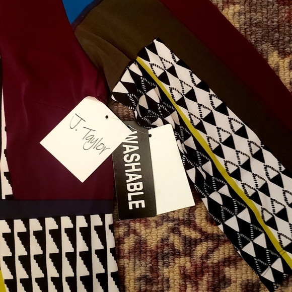 NWT dress - Picture 3 of 5